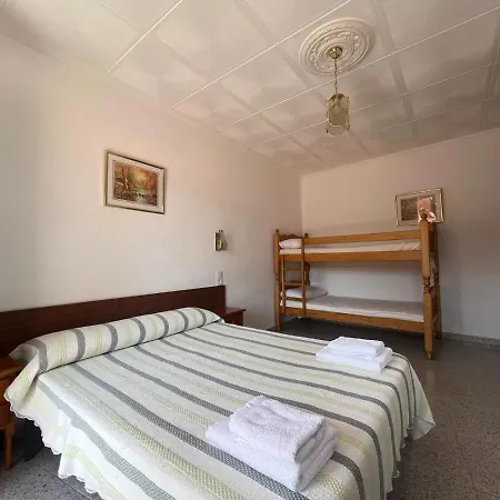 Inn Hostal Sant Llop Tordera
