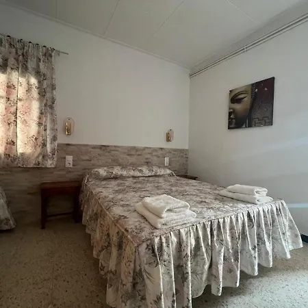Hostal Sant Llop *